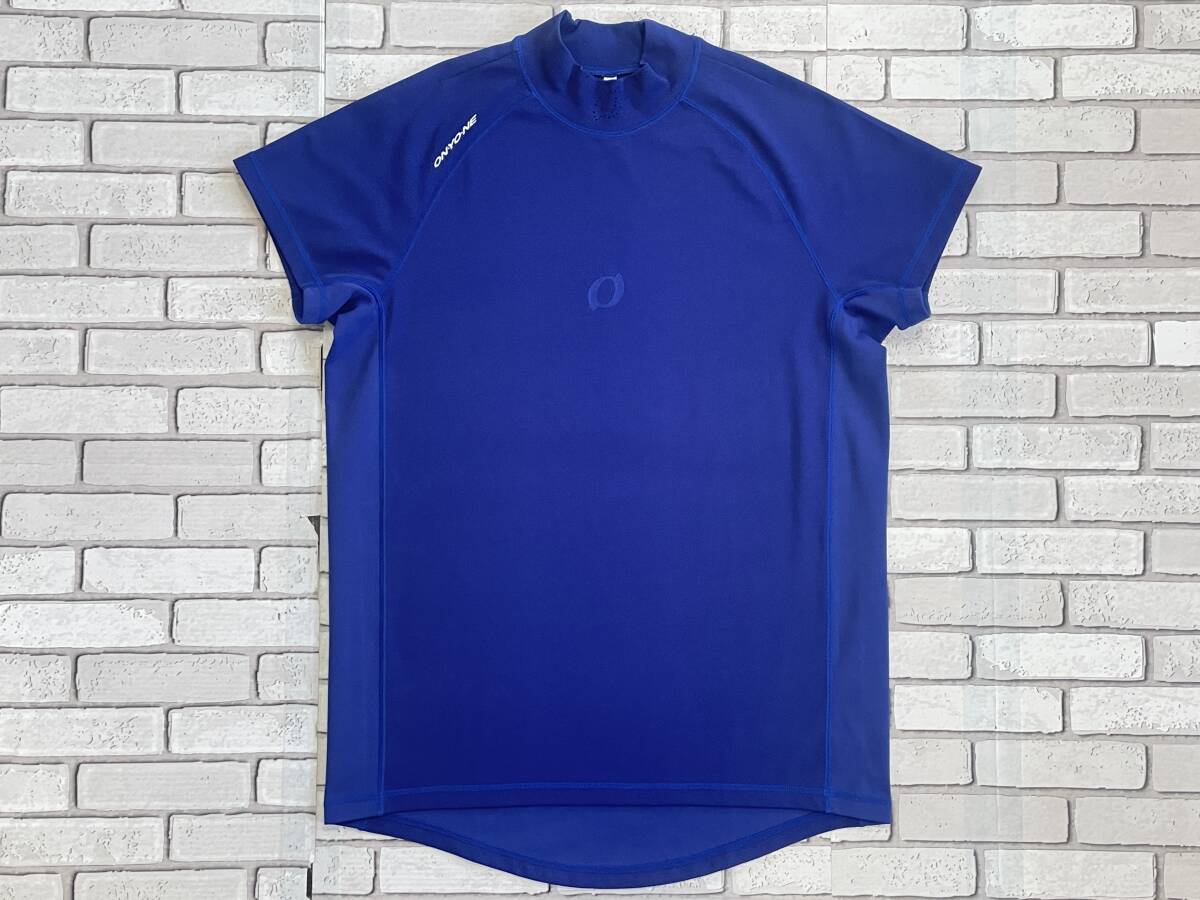 USED オンヨネ ONYONE ドライアップ ハイネック ショルダースリーブ アンダーシャツ サイズM OKA98455 日本製拍卖