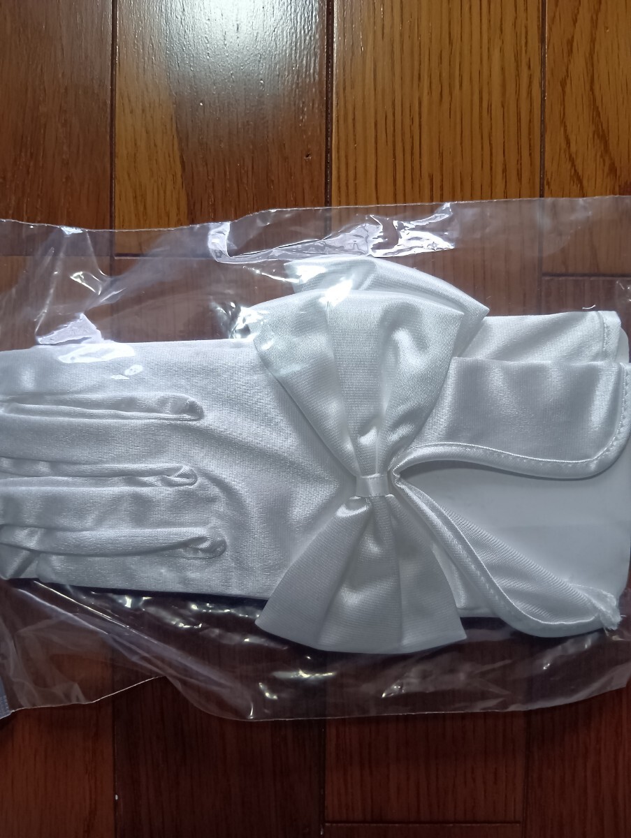 ウェディンググローブリボン付き オフホワイト拍卖