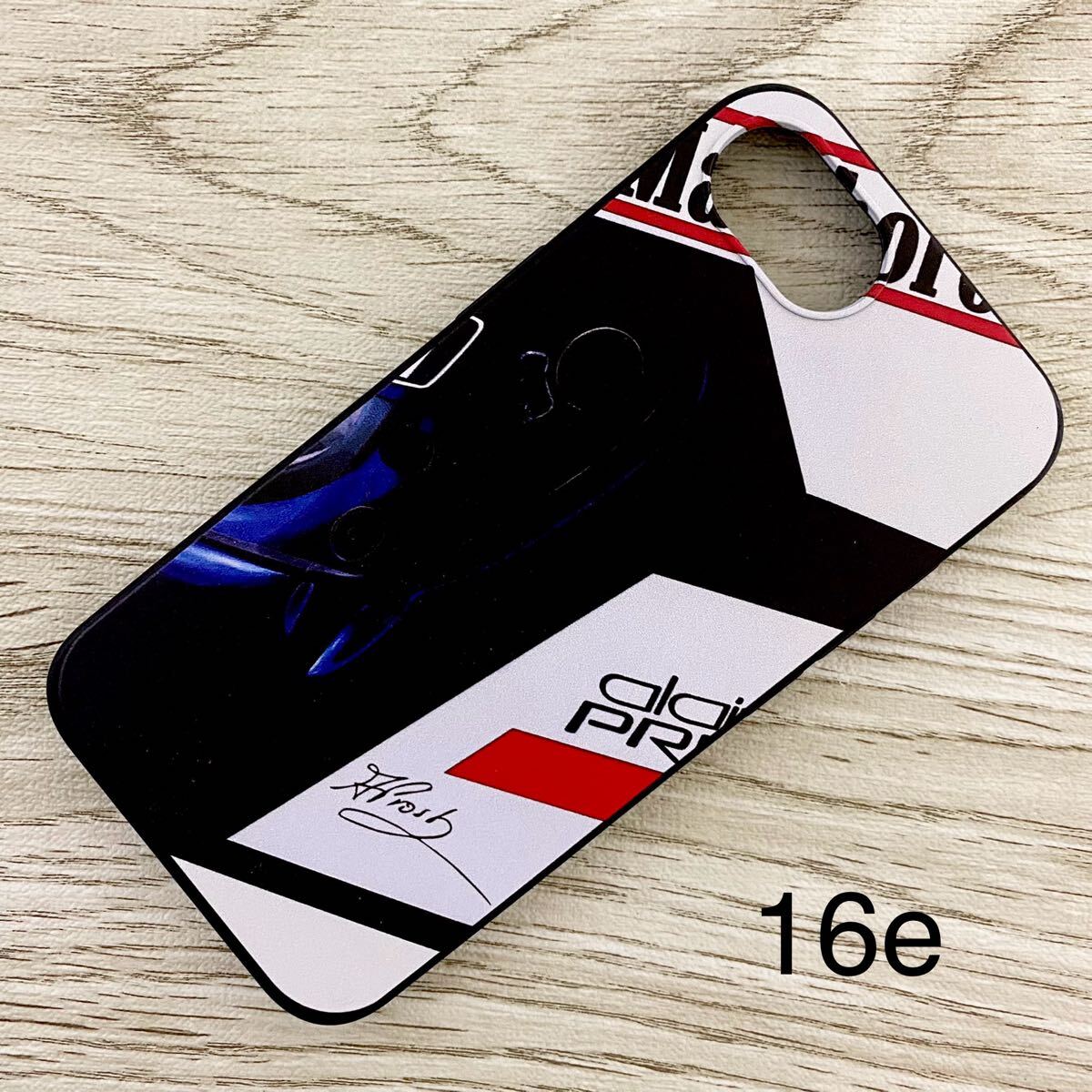 アラン・プロスト ヘルメット デザイン iPhone 16e ケース F1 マクラーレン ホンダ フェラーリ ウィリアムズ ルノー フランス スマホ拍卖