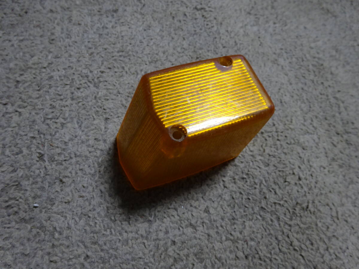 中古品 旧車ウインカーレンズ 車種不明 角型② 昭和時代拍卖