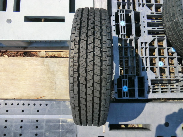 145/80R12 80/78N LT YOKOHAMA ice GUARD iG91 1本のみ 管理YN21R74-W5179拍卖