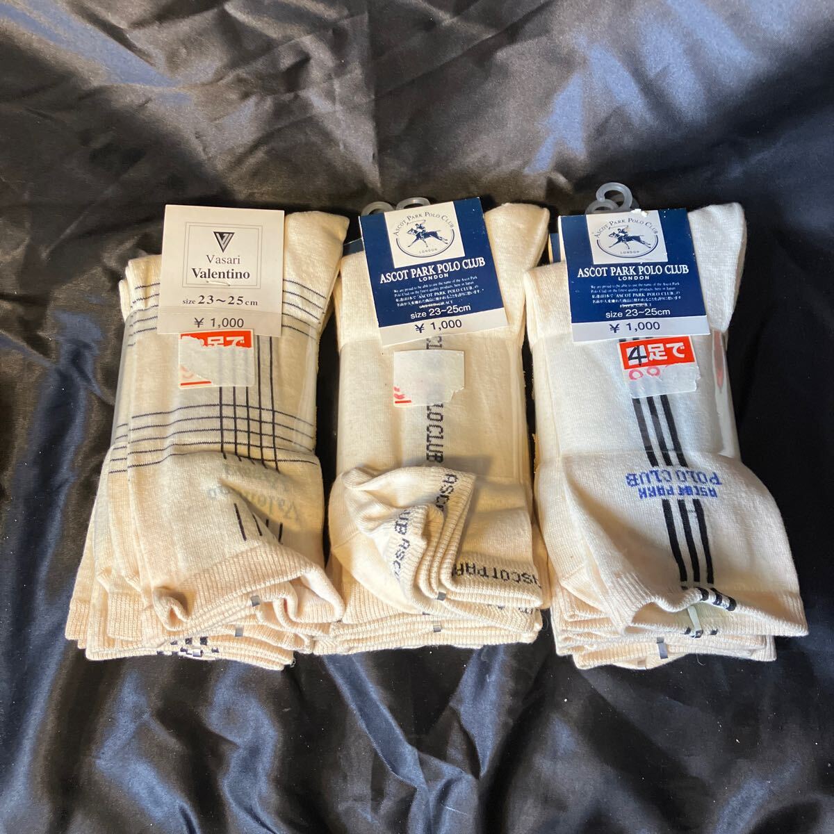 靴下 23〜25センチ ヴィンテージ 新品未使用品 ◎おすすめ ◎3点セット拍卖