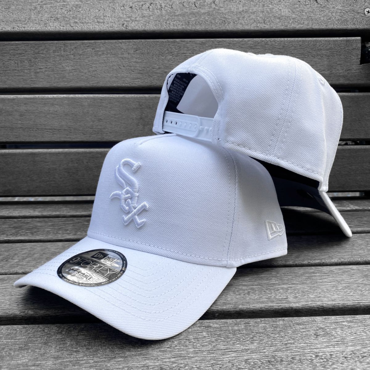 USA正規品 Newera ニューエラ 9Forty Aフレーム MLB シカゴ ホワイトソックス Whitesox スナップバックキャップ トリプルホワイト(940-132)拍卖
