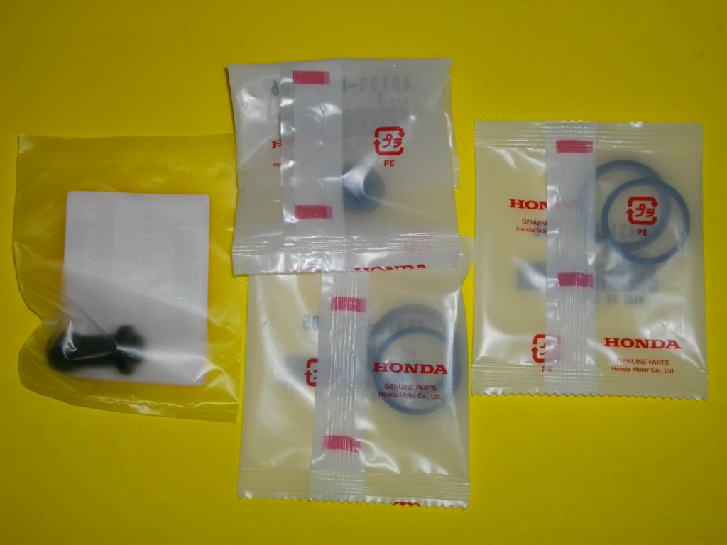 フロントブレーキキャリパーシール GB28 VTR250 MC33キャブ車 ホンダ 純正新品拍卖