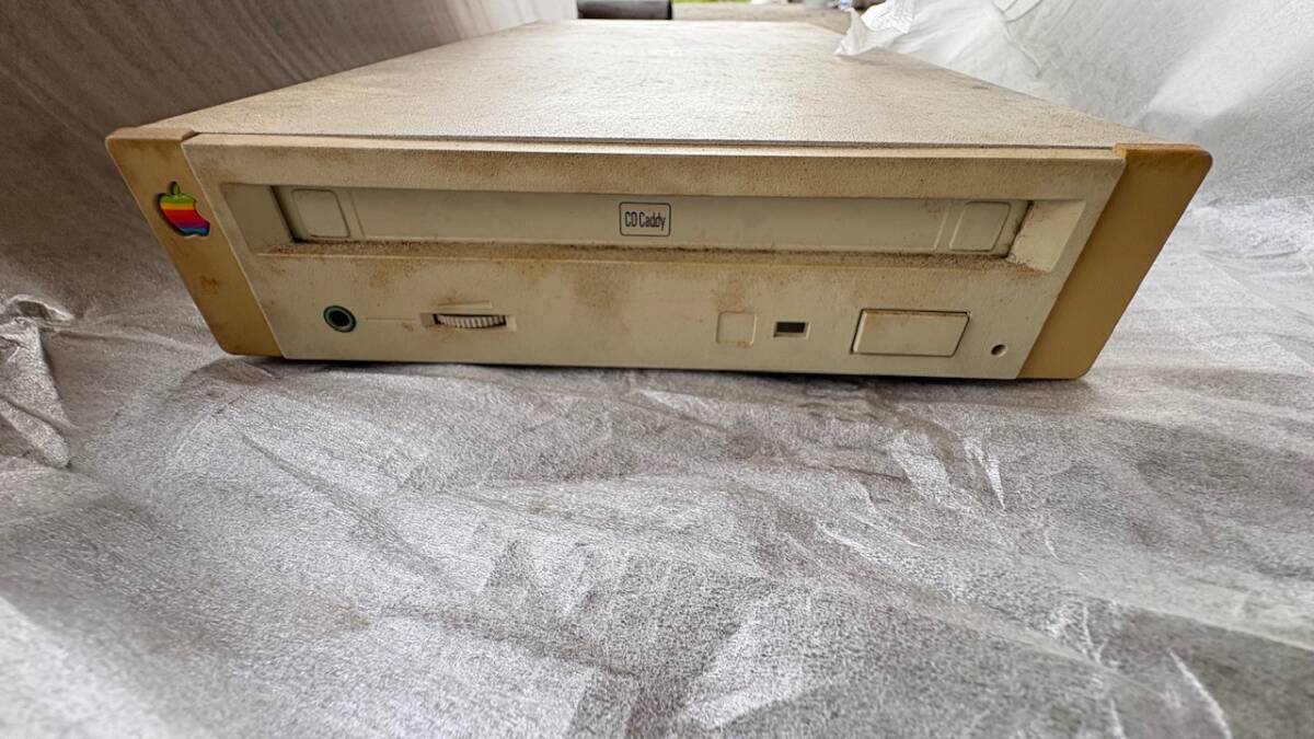 AppleCD150 CDドライブ アップル製 scsi M2700J/O M3022 動作未確認 当時もの 元箱付き拍卖