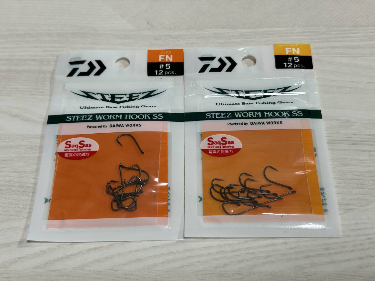a ■■ 新品 ダイワ スティーズ ワームフック SS フィネス 2パック【#5】12個入り パック色褪せあり STEEZ Daiwa ■■ L4.04拍卖