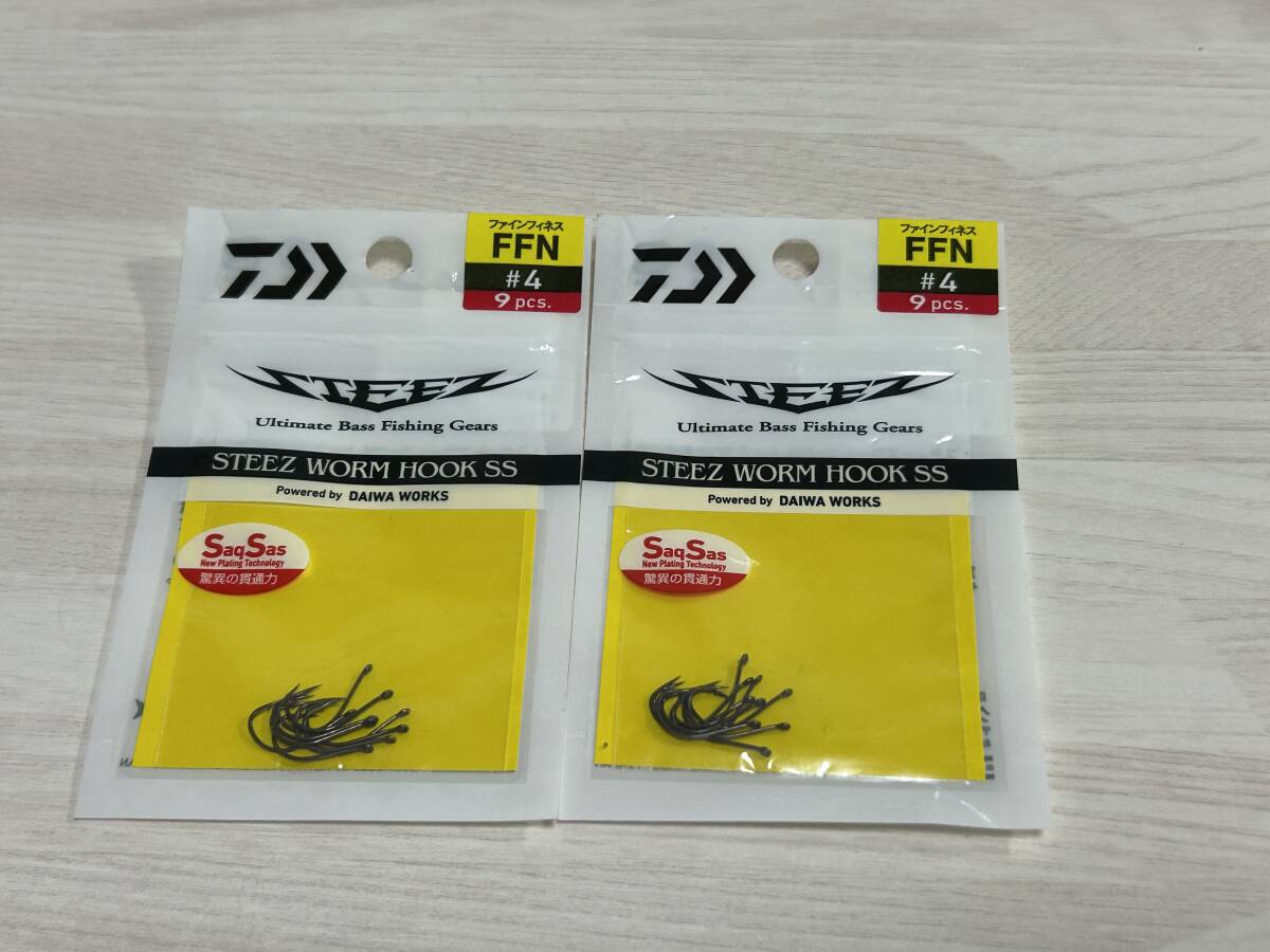 C ■■ 新品 ダイワ スティーズ ワームフック SS パック【♯4】9個入り ファインフィネス STEEZ Daiwa ■■ L4.04拍卖