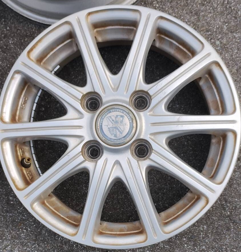 1861-② TRG 13インチ センターキャップ 4個 拍卖