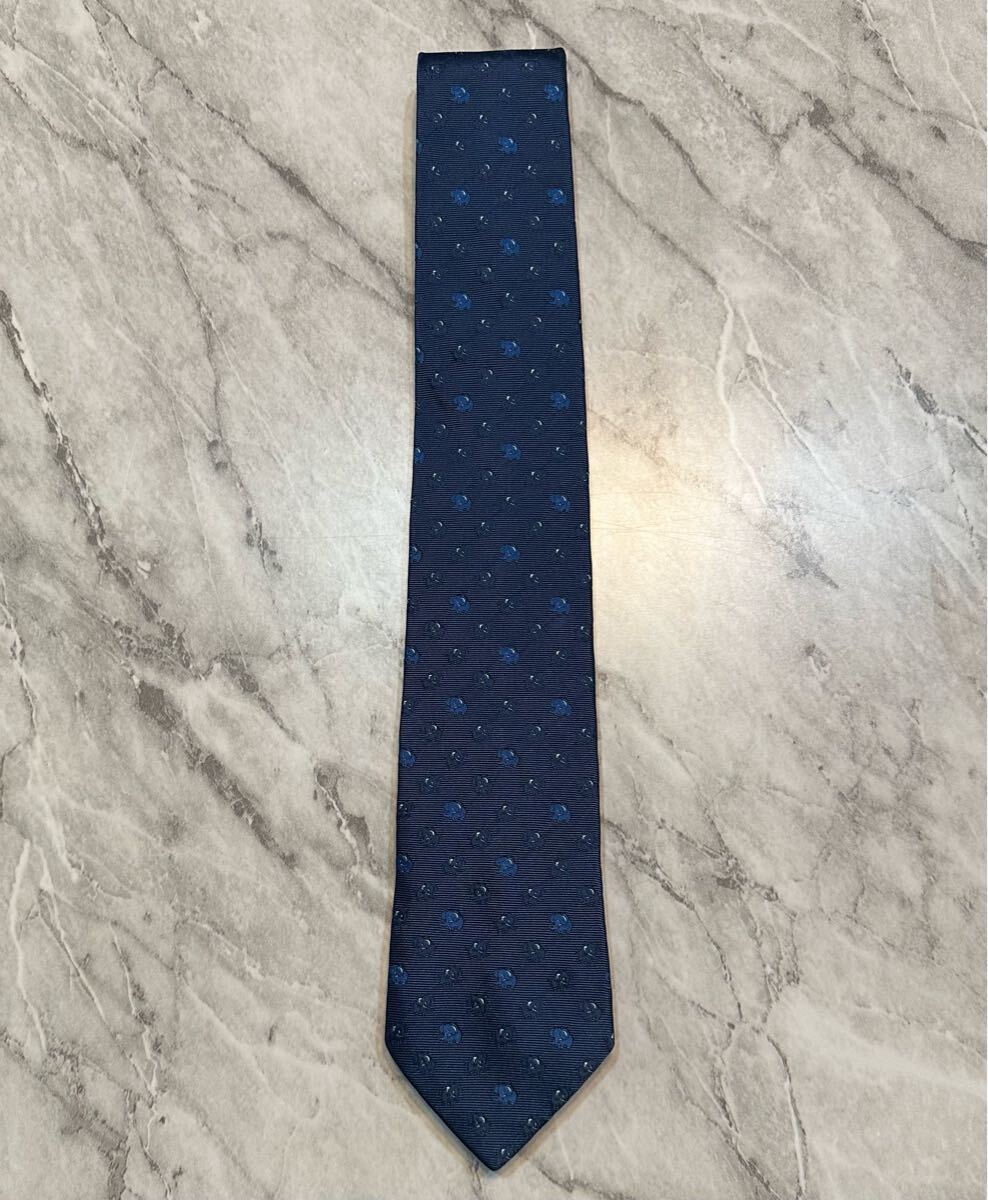サルヴァトーレ フェラガモ ゾウ 刺繍 シルク100% ネクタイ ネイビー拍卖