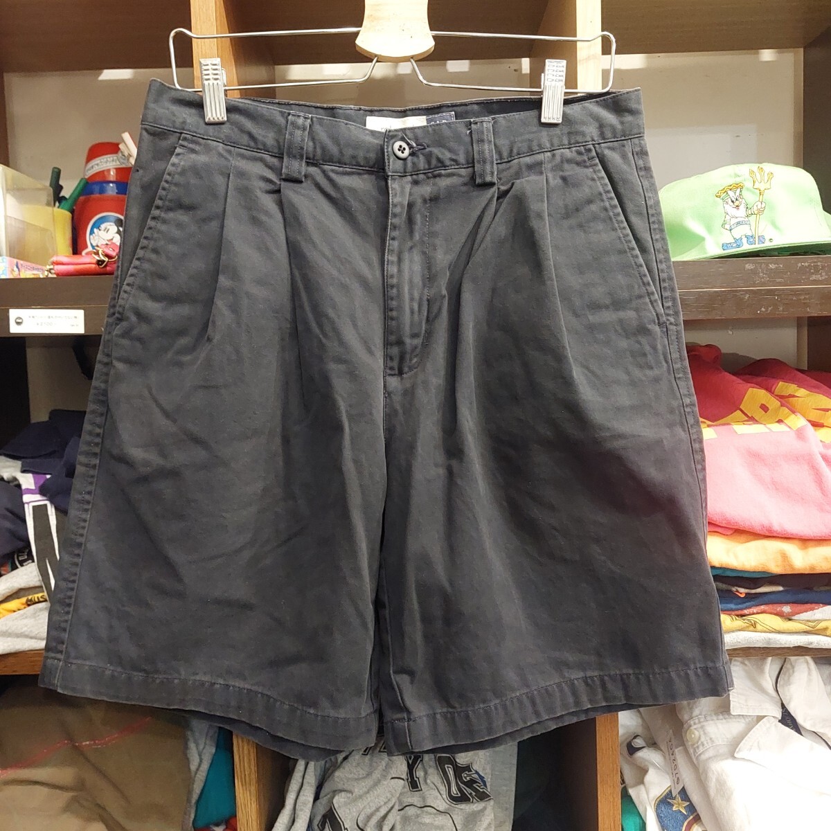 90s OLD GAP コットン チノ ショートパンツ メンズ w31 古着 90年代 オールド ギャップ ショーツ 短パン 半パン ツータック 紺 07D2402拍卖