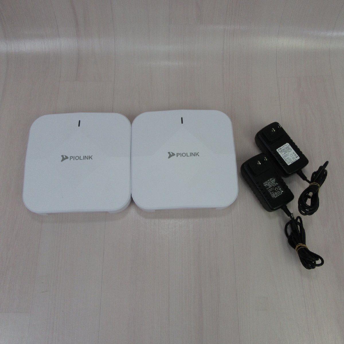 PIOLINK TiFRONT-CA1002C 2台セット TiFRONTクラウドセキュリティAP Wi-Fi5 ACアダプタ付 保証有 YN 412拍卖