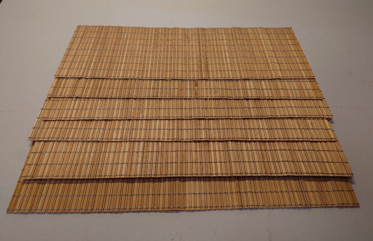 #木製(木簾)下敷きマット ライトブラウン色アクセントマット 6枚セット 厚み約2mmの細片 サイズ(約cm)60x21拍卖