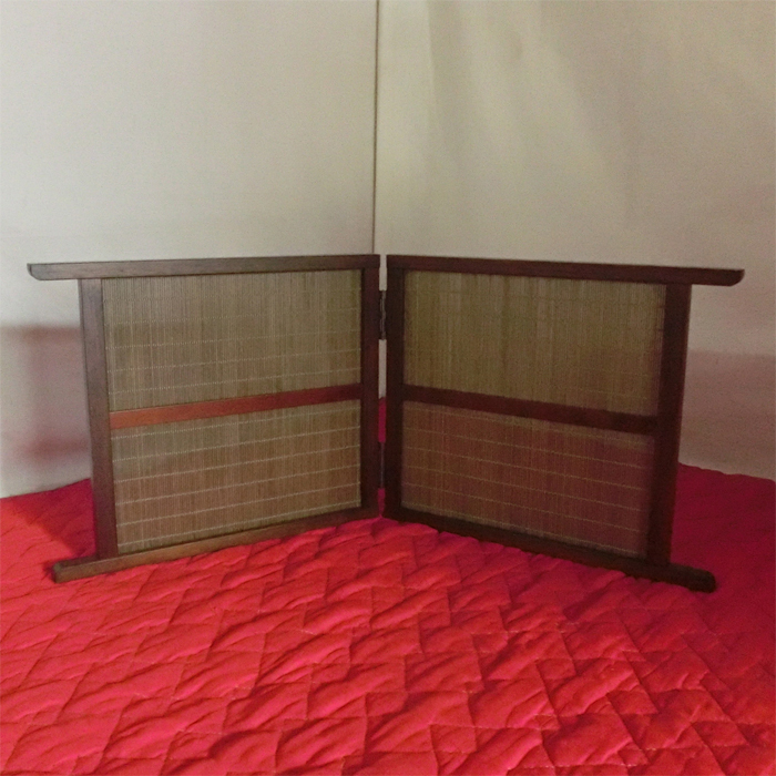 折りたたみ式 二連屏風 ヒゴ木簾 緑茶色 17番 卓上目隠し拍卖