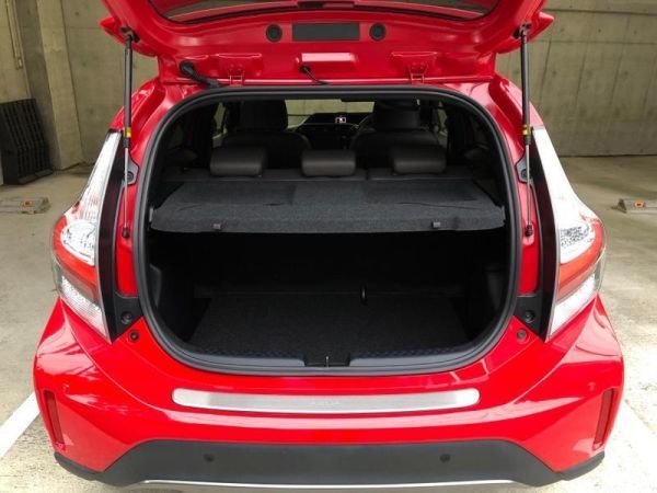 残りわずか!【未使用 トヨタ 純正オプション】TOYOTA アクア NHP10 トノカバー ハンガー2個セット拍卖