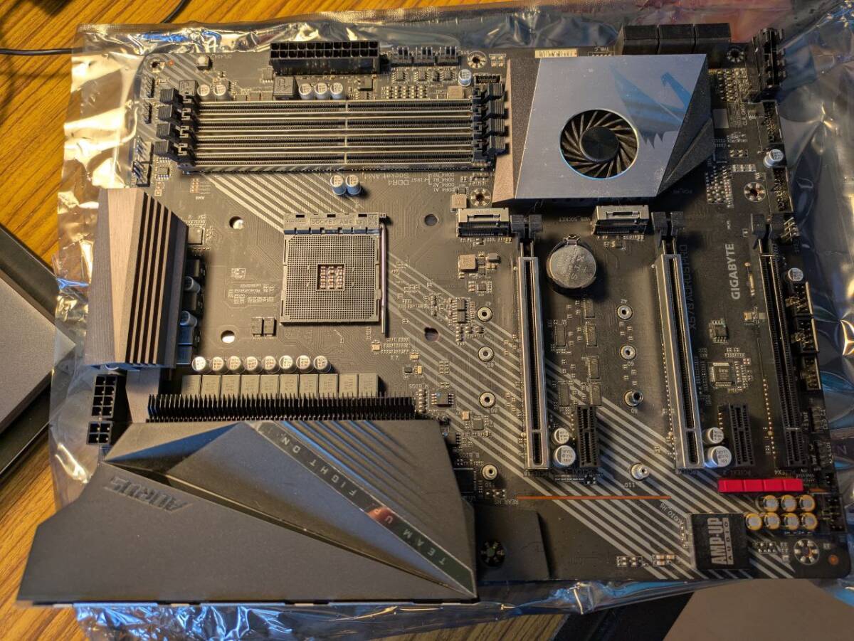 X570 AORUS PRO GIGABYTE SocketAM4 マザーボード ジャンク 箱付き拍卖