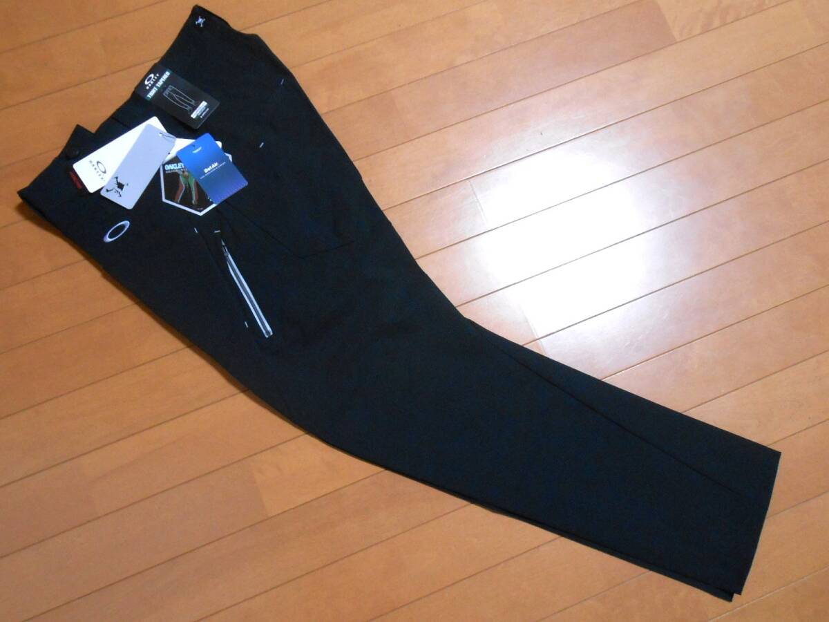 ブラック オークリー スカル テーパード ゴルフパンツ 【新品未使用・タグ付き】拍卖