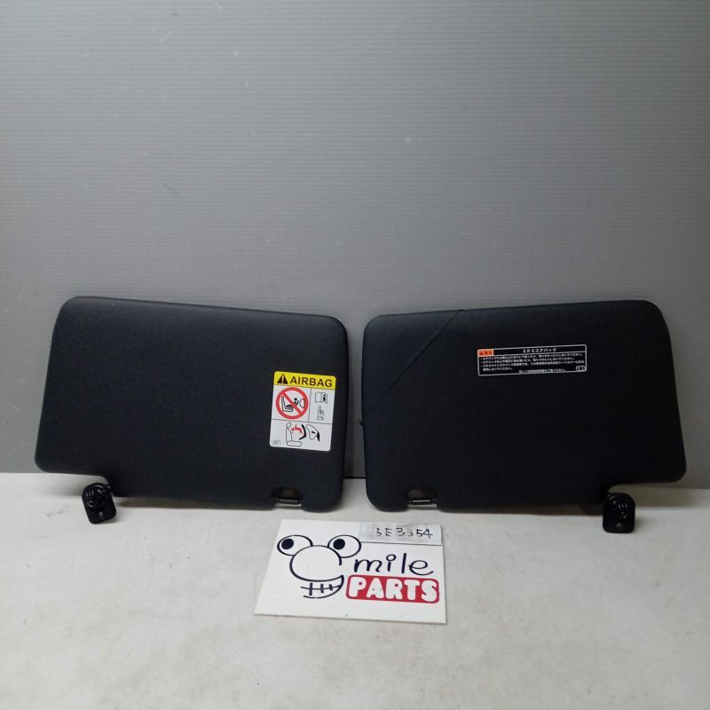 LA660S/LA650S タント 純正 運転席助手席サンバイザー 2Z3-23-2/25E3354*同梱不可拍卖