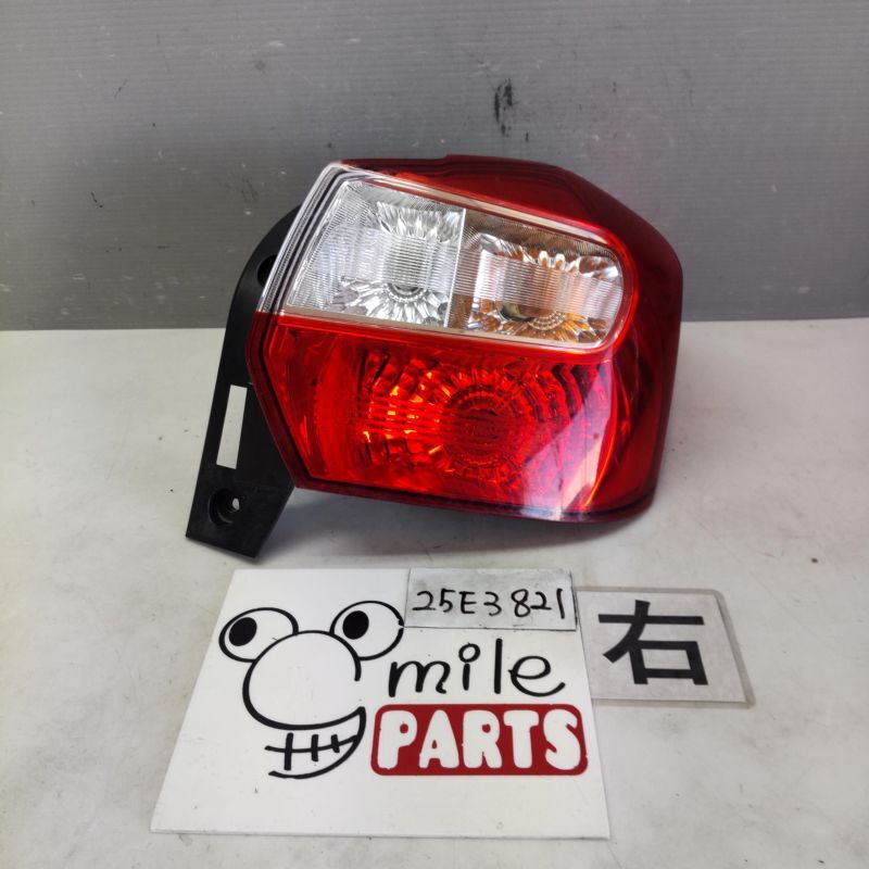 GP7 XV 純正 右テールランプ 1A3-13-1/25E3821*同梱不可拍卖