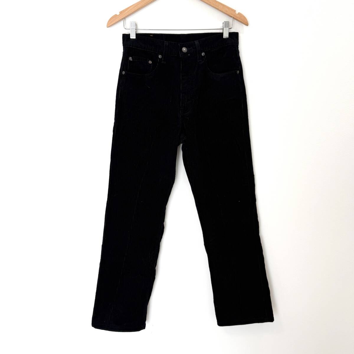 f2334ii  Levi's(リーバイス) サイズ30(M位) コーデュロイパンツ ストレートパンツ 綿100% ブラック レディース 日本製拍卖