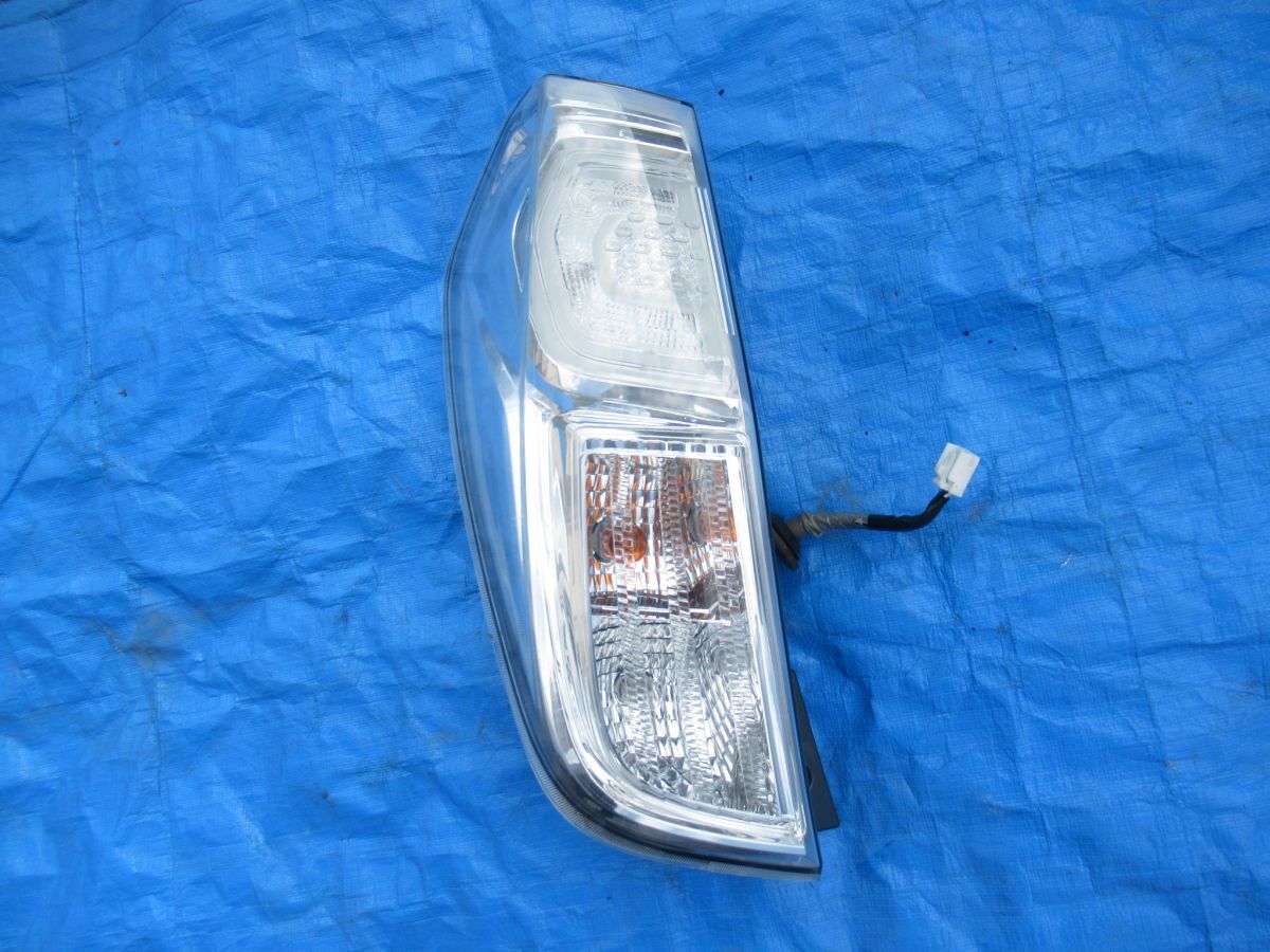 YY-Z01 B21A デイズルークス ♪ テールライト 左 テールランプ IMASEN 1146-399 B11A ekスペースカスタム拍卖
