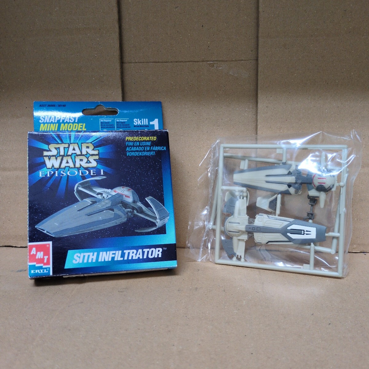 スター・ウォーズ エピソード1 シス・インフィルトレイター拍卖