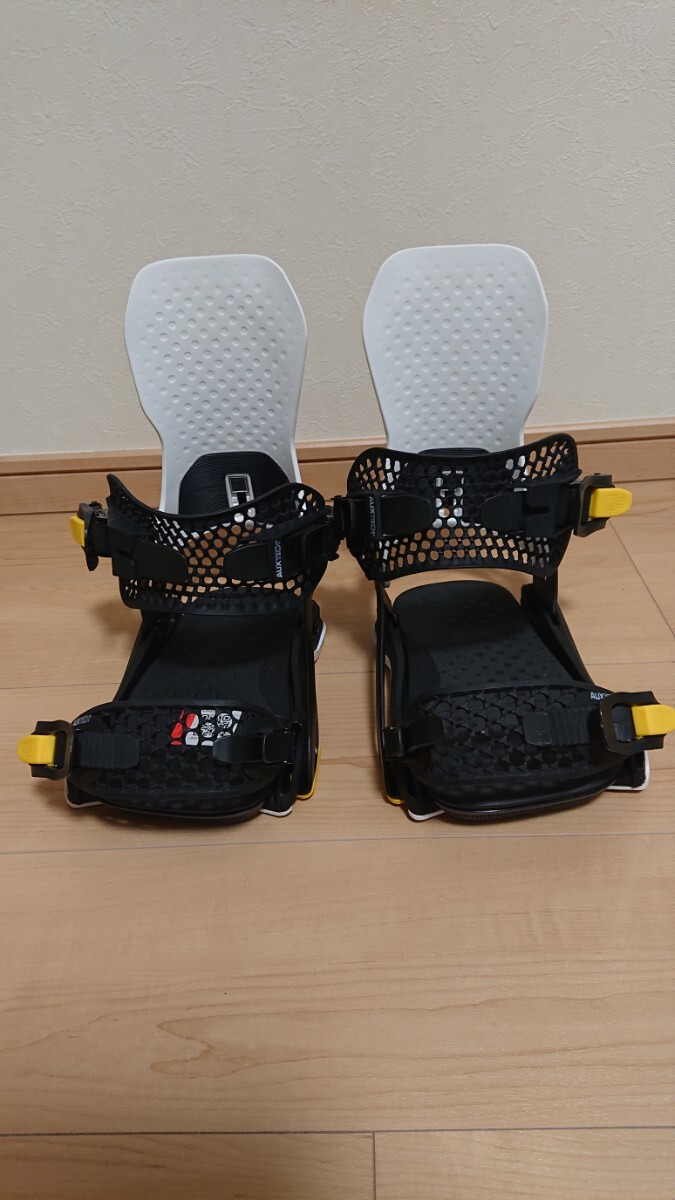 24-25 BATALEON BLASTER Mサイズ拍卖