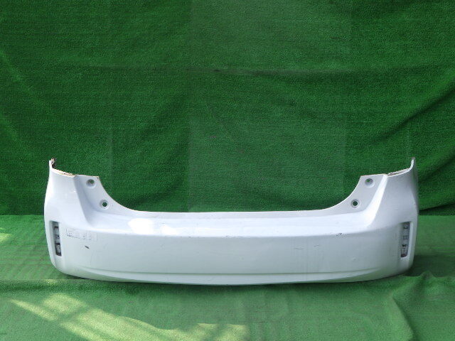 ZVW41W ZVW40W プリウスα 純正リアバンパー リヤバンパー アルファ 白 52159-47070拍卖