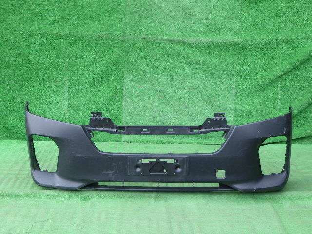 KS2E26 KS4E26 中期 NV350キャラバンワゴン 純正フロントバンパー 素地 62022 5YE0H拍卖