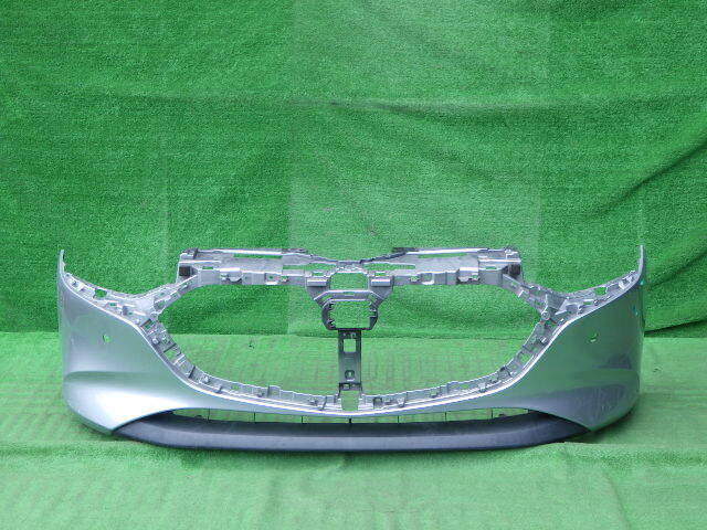 BP5P BP8P BPEP BPFP MAZDA3 ファストバック 純正フロントバンパー マツダ3 シルバー BCKN-50031拍卖