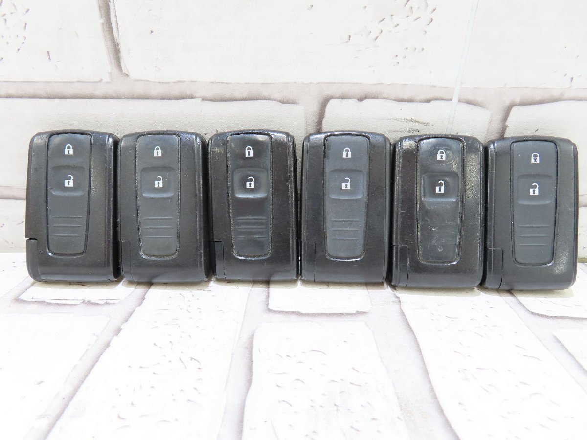 【即決】★送料込★ 6個セット 2ボタン ダイハツ 基盤 B キーレス スマートキー 鍵 ★部品活用などに★ ムーヴ タント 他 中古 Z138拍卖