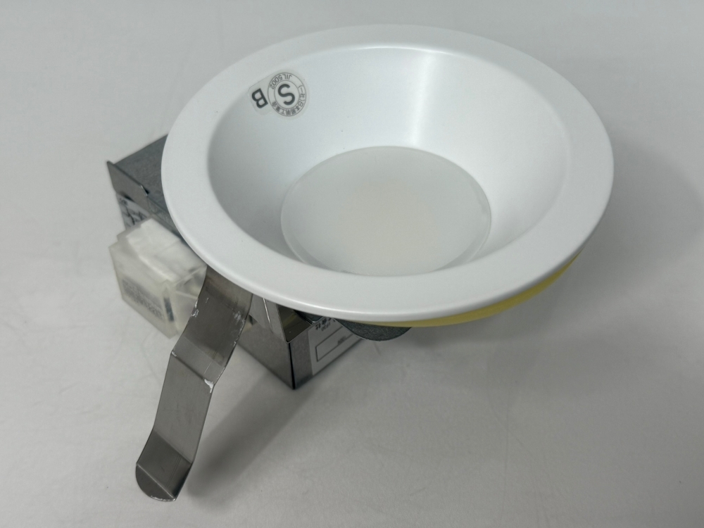 オーデリック LEDダウンライト OD261892 17年製 訳有り未使用拍卖