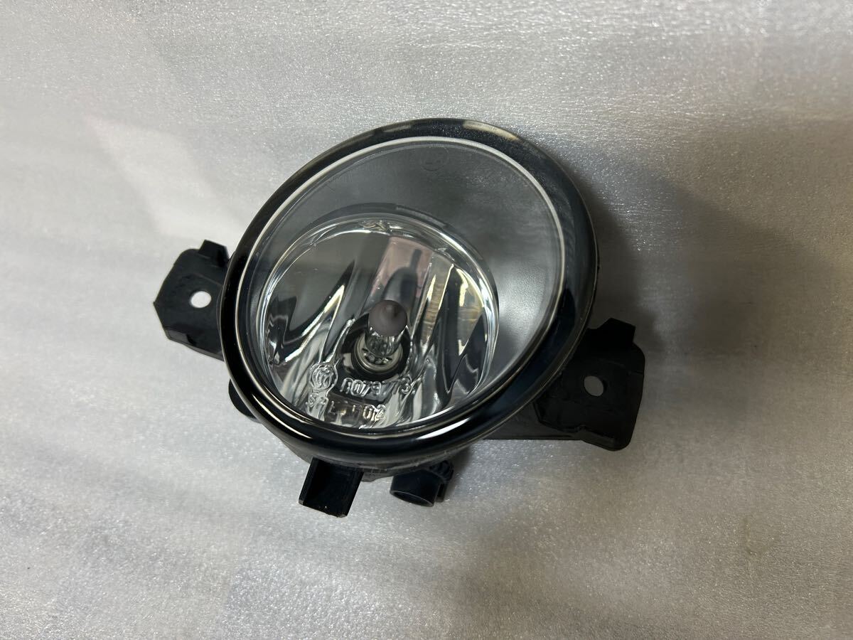 10682 美品 セレナ ランディ C27 純正 右フォグランプ ハロゲン valeo A079773 26150-8992A拍卖