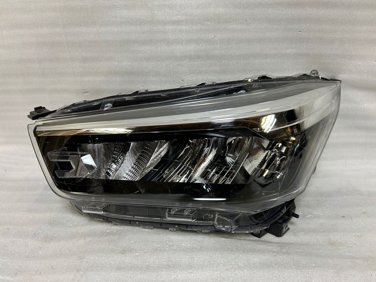 11092 ライズ ロッキー A200A A201A A202A 後期 左ヘッドライト LED ICHIKOH 1990 81150-B1700 打刻 LE1拍卖