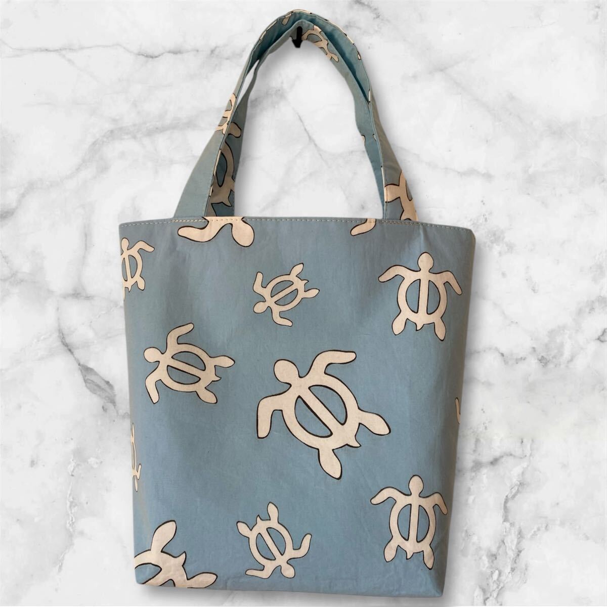 ☆ハンドメイド ☆柔らかミニトートバッグ ホヌ柄 ウミガメ ハワイ プレゼント♪ 内ポケット拍卖