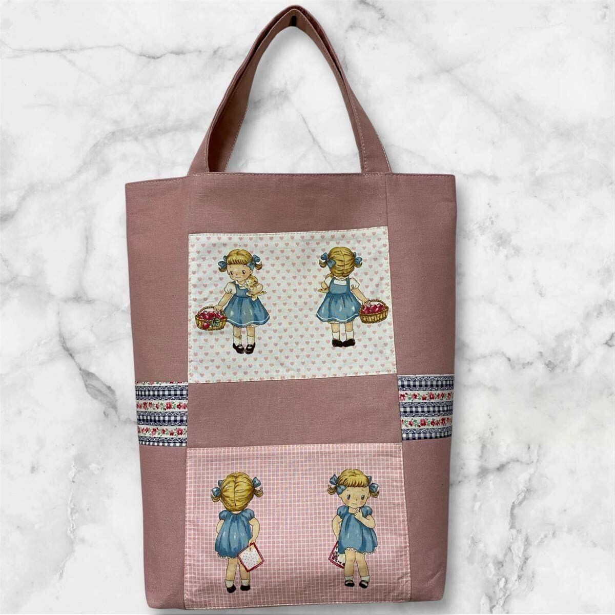 ☆ハンドメイド 縦長トートバッグ 大きめ 女の子 パッチワーク キルト・ゲイト モスピンク プレゼント♪拍卖