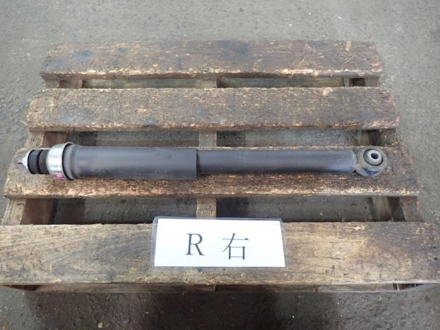 デイズ 5AA-B44W 右リアショックアブソーバー M11W13 E6210-7MA4A拍卖