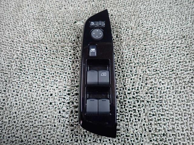 デイズ 5AA-B44W パワーウインドウスイッチ M11W13 25401-7MA0A拍卖