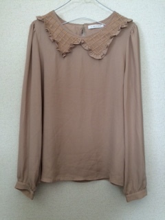 ◆超美品◆ ローリーズファーム LOWRYS FARM フリル襟付き カットソー Lサイズ 長袖拍卖