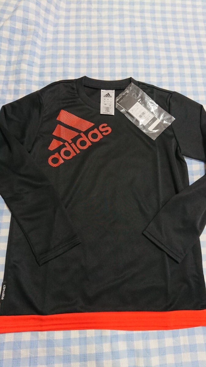 @137☆未使用・保管品☆adidas☆climalite☆さらさら長袖Tシャツ 黒140拍卖