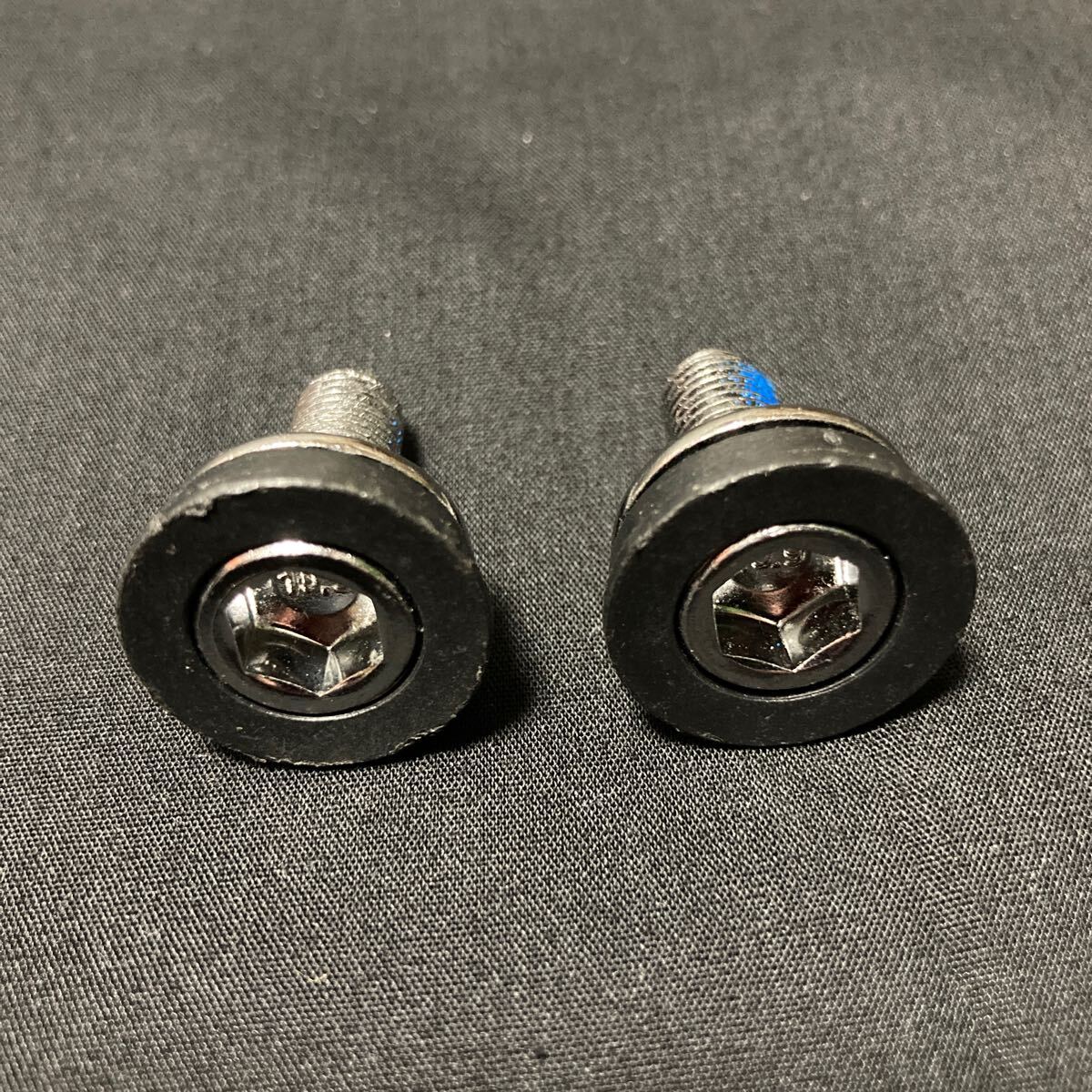 ☆ 新品!! 自転車 クランク取付用ボルト M8 x 約 18 mm 2本 ☆拍卖