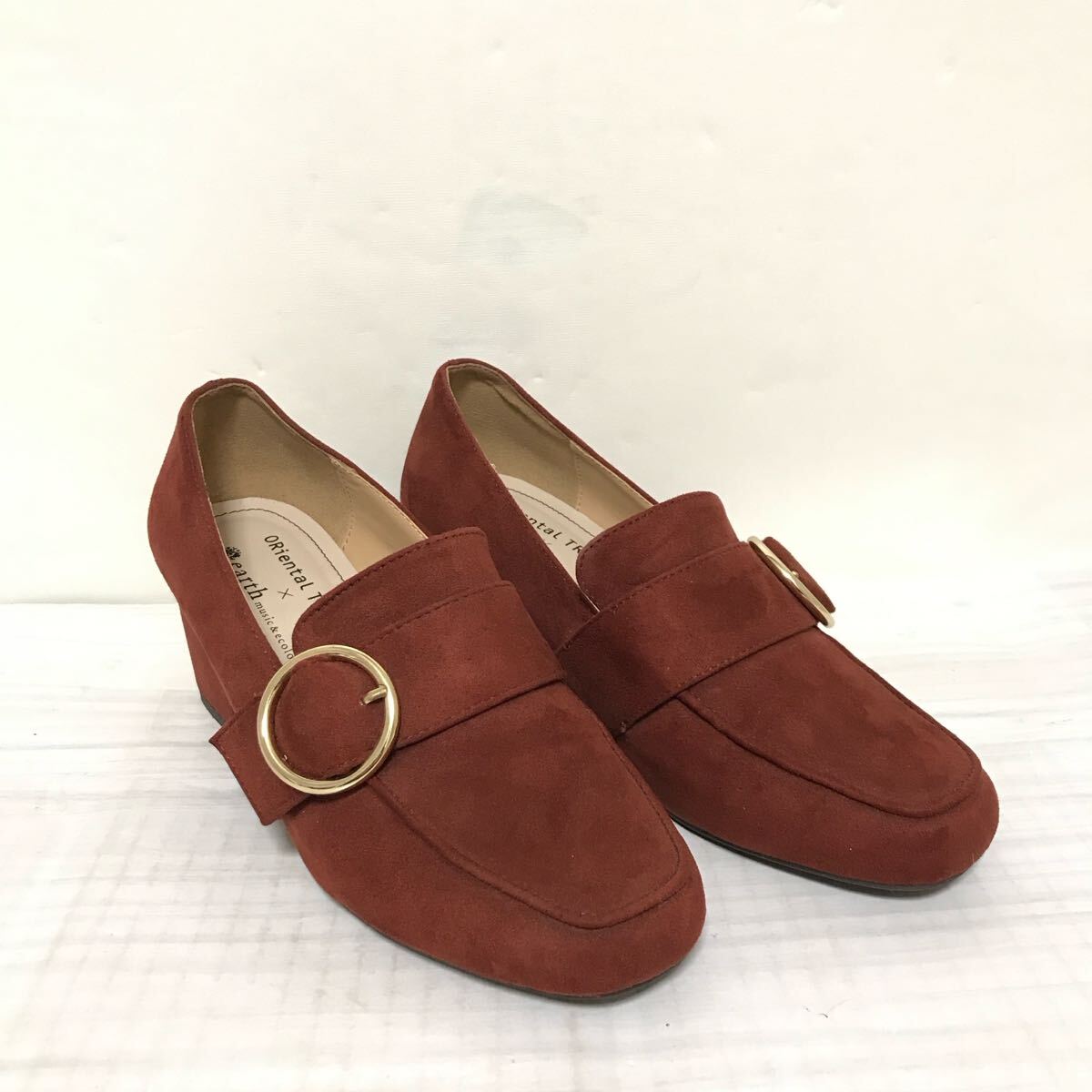 美品 ORiental TRaffic × earth music & ecology バックルヒールローファー35(22.5cm相当) 拍卖