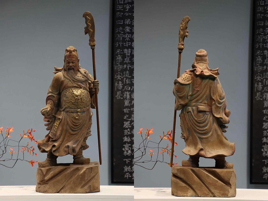 ▼渡鶴羽▼A5104明時代 楠木木彫彩絵 関公像 楠木細工彫刻★仏教古美術★仏像★細密細工★廃寺旧蔵★廃寺買出品拍卖