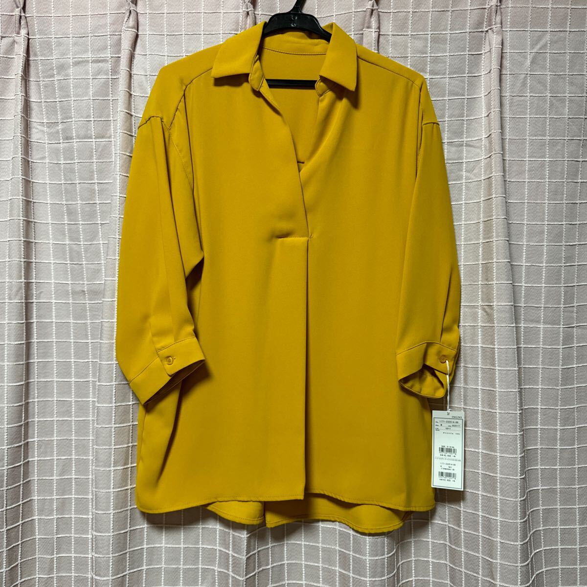 新品 INGNI スキッパー シャツ ブラウス マスタード M と拍卖