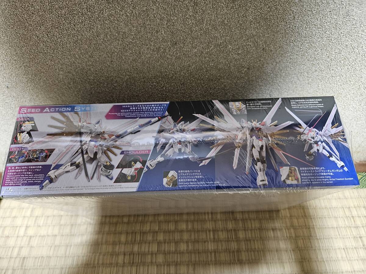 HG、MlGHTY.STRIKE.FREEDOM.GUNDAM拍卖