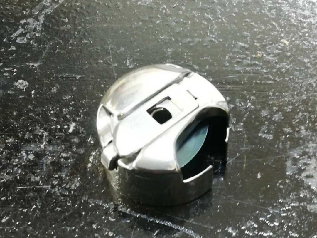 ☆ 値下げ! ☆ 上下送り 本縫い 工業ミシン用 倍釜 ボビンケース 空転防止バネ付 糸締まり良好拍卖