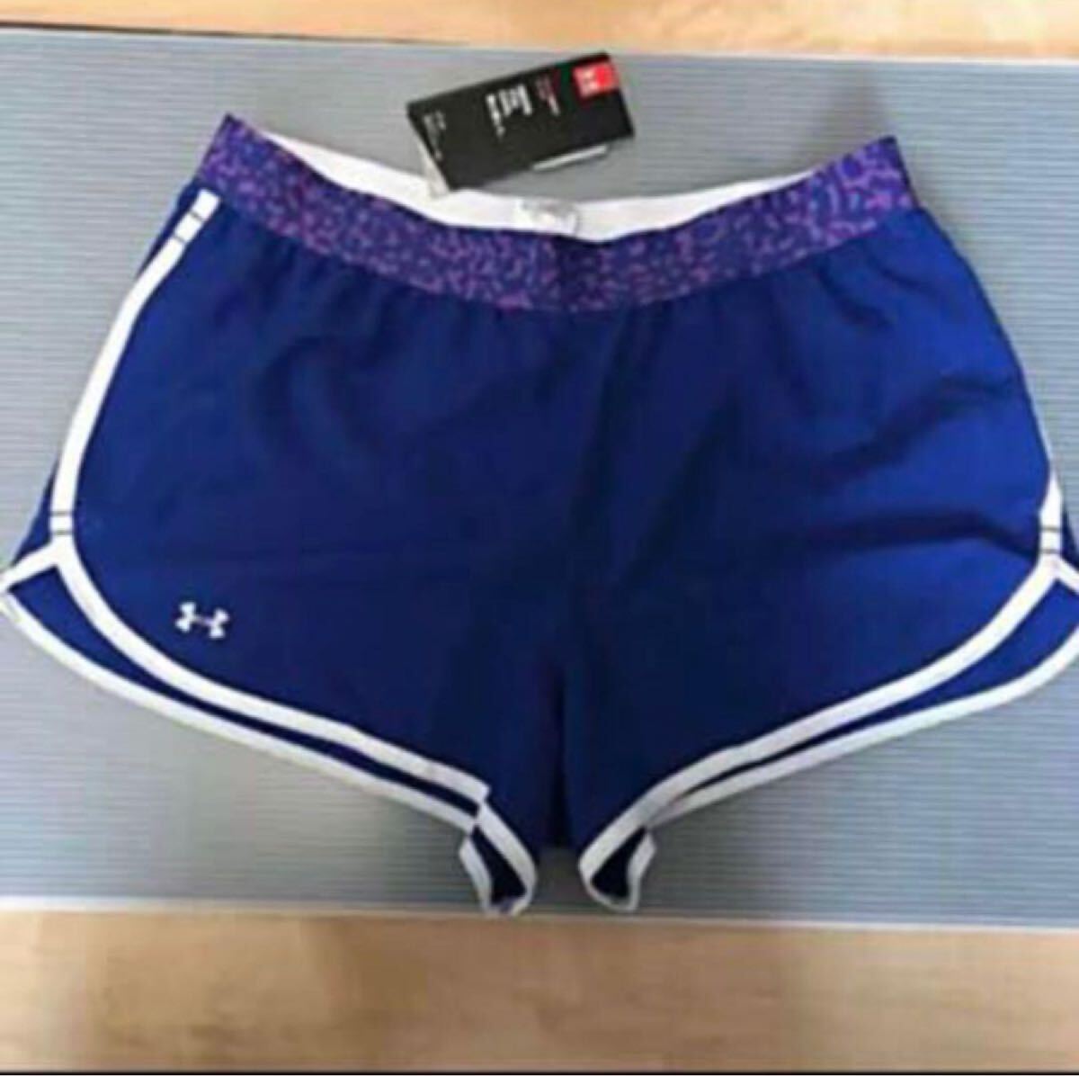 送料無料 新品 underarmourレディース パーフェクトペースショーツ L拍卖