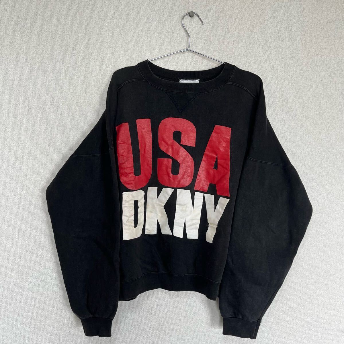 DKNY トレーナー ブラック 90s ビンテージ 古着 スウェット アメリカ製 ヴィンテージ USA DKNYjeans ダナキャランニューヨーク拍卖