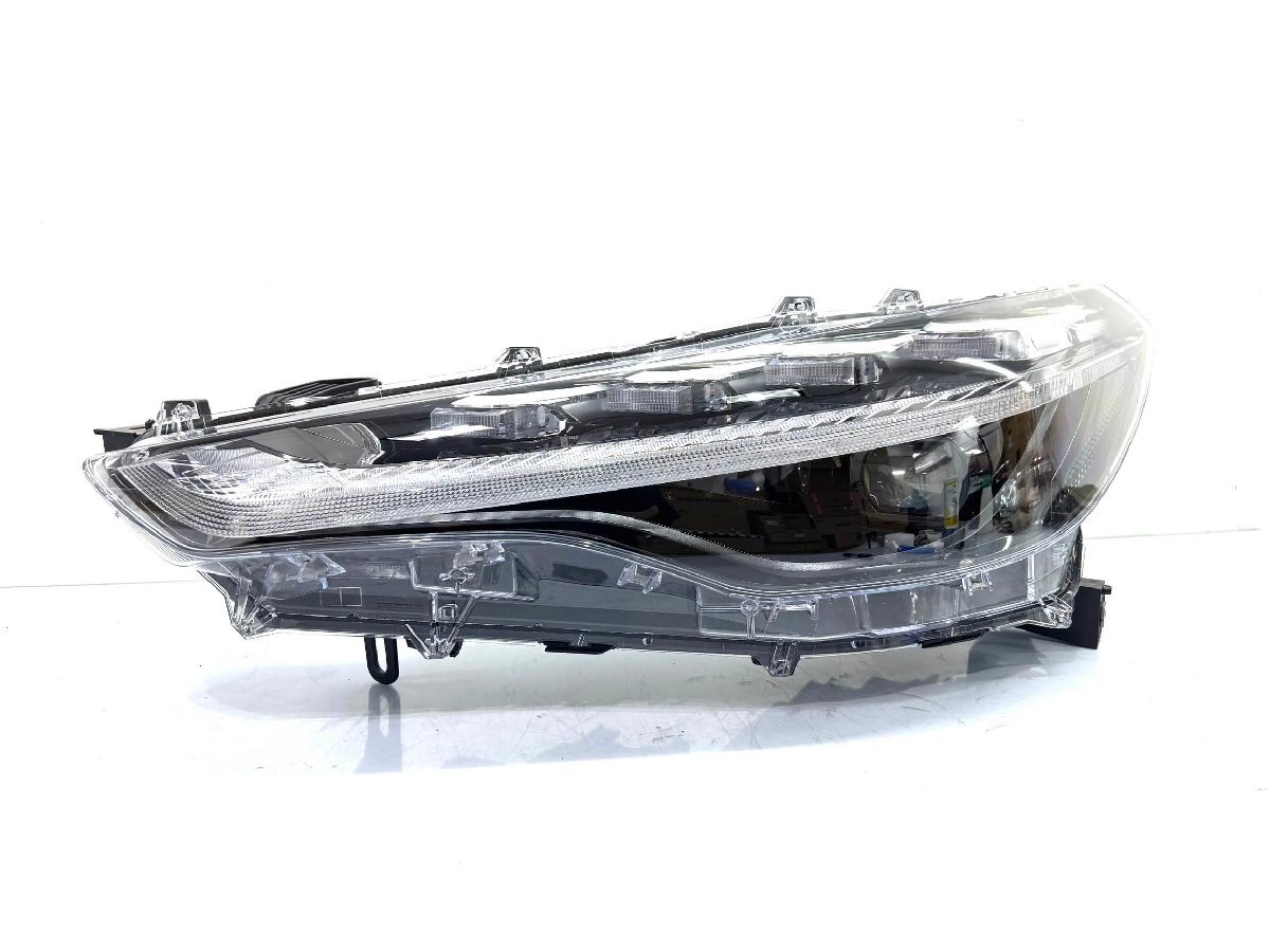 ★レンズ綺麗★ トヨタ カローラクロス ZSG10 MXGA10 ZVG11/13/15/16 純正 左 LED ヘッドライト HASCO16-177 刻印Z (Z18-8)拍卖