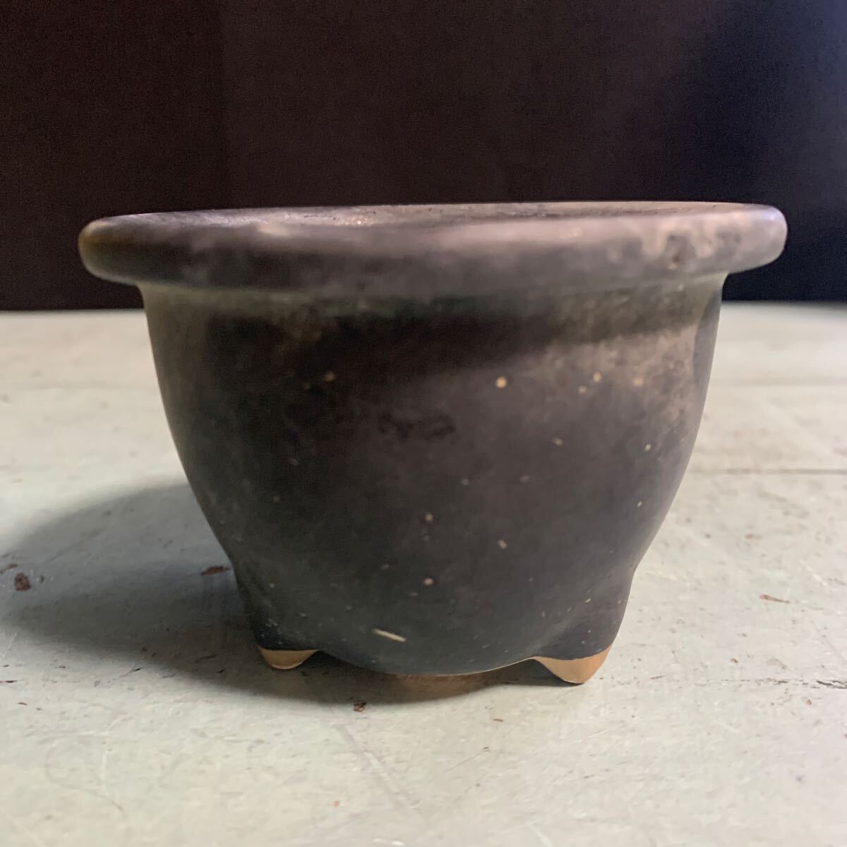 植木鉢 盆栽 小さな鉢 中国? ミニ盆栽 アンティーク ミニ 盆栽鉢 鉢 ミニチュア 陶器 ミニサイズ 丸鉢 丸型 (A-1946)拍卖