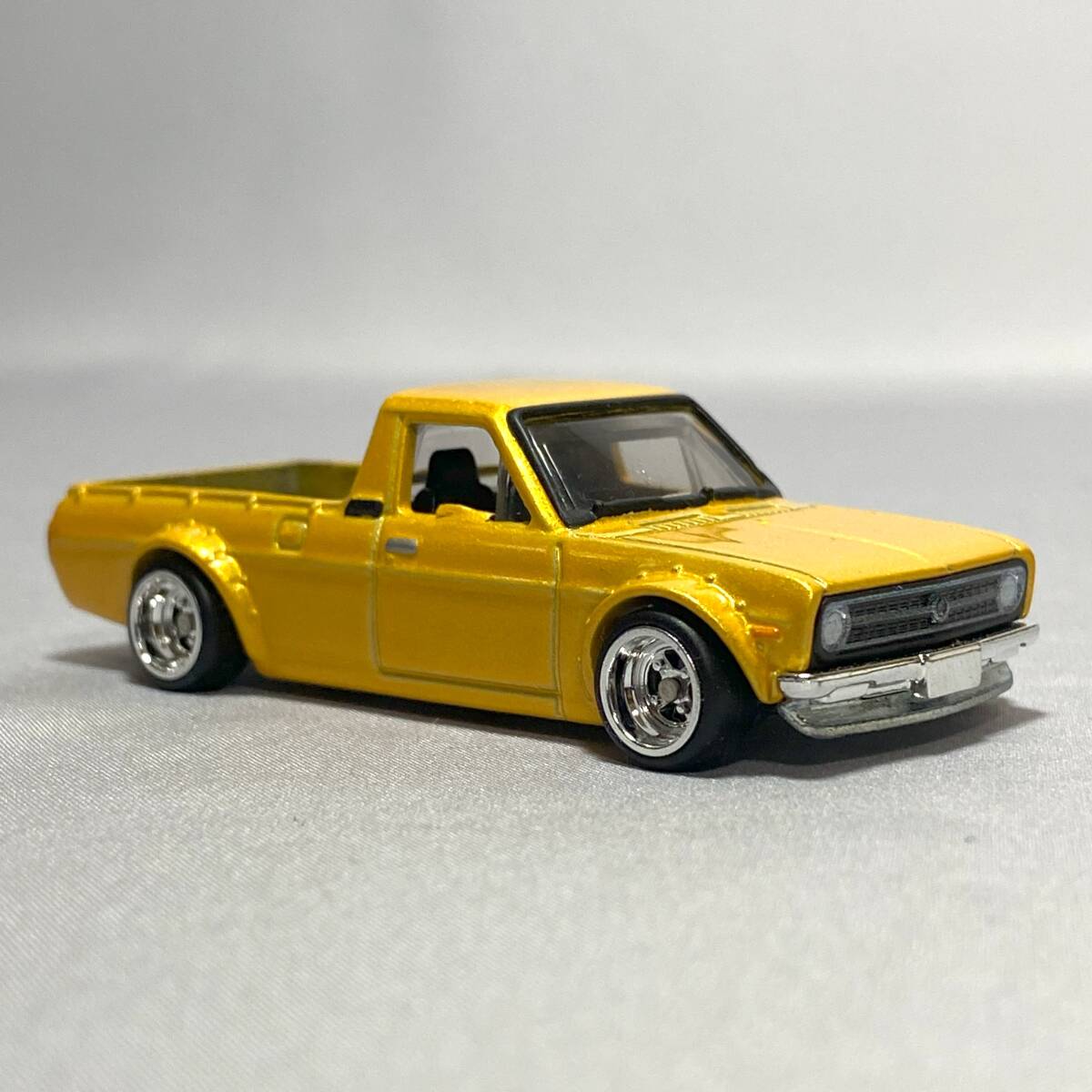 1/64 Hotwheels ★'75 DATSUN SUNNY TRUCK ★ JAPAN HISTORICS 3 リアルライダー RR ルース拍卖
